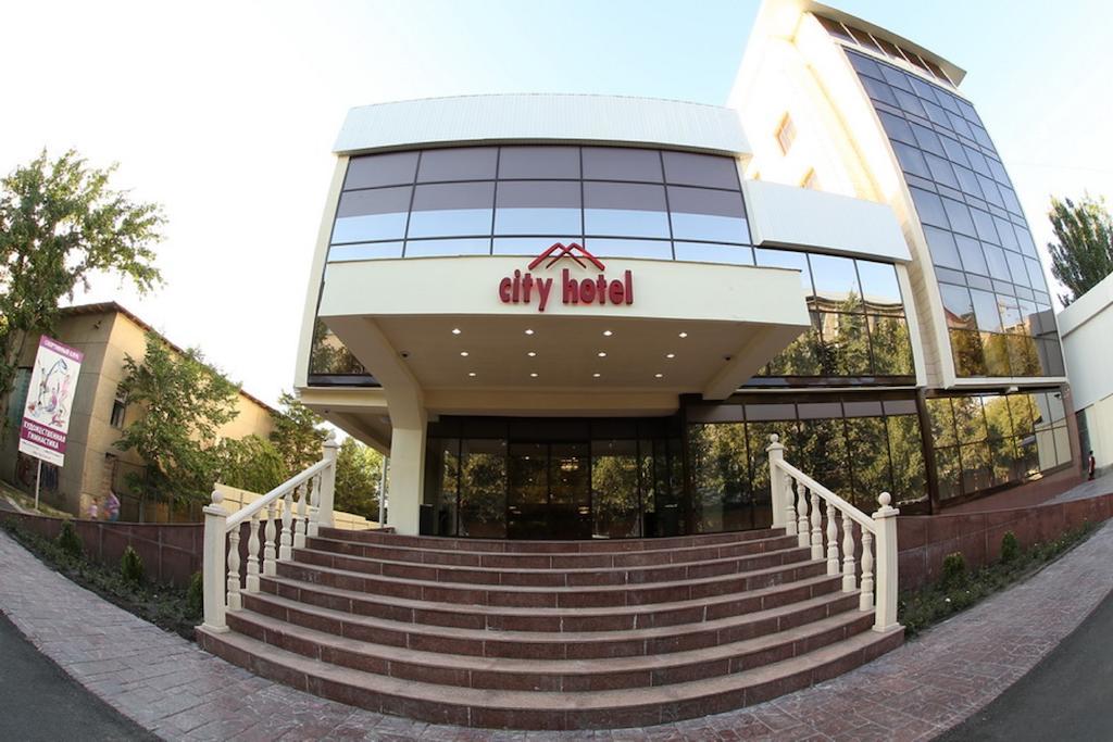 City Hotel Bishkek Luaran gambar