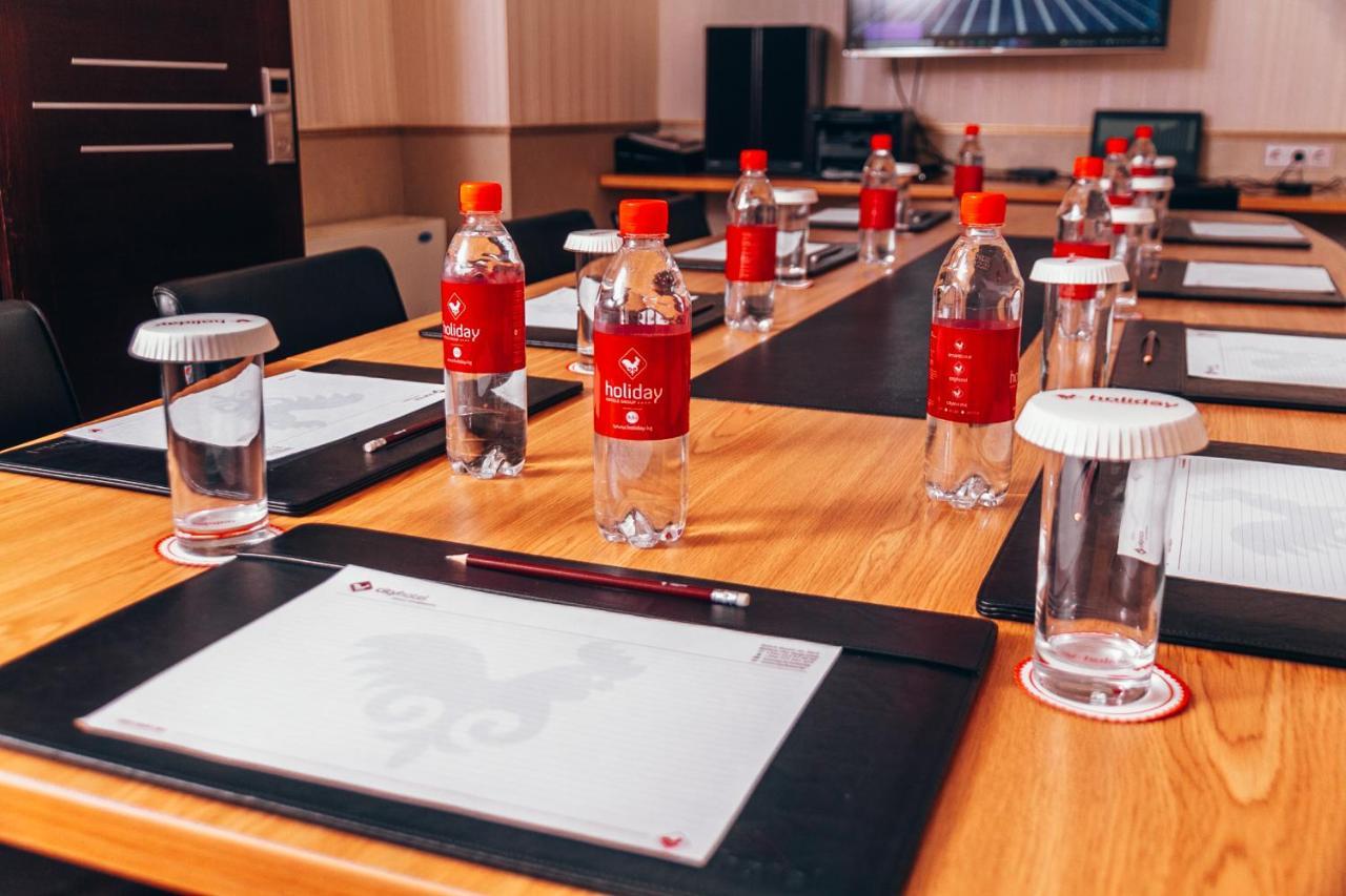 City Hotel Bishkek Luaran gambar