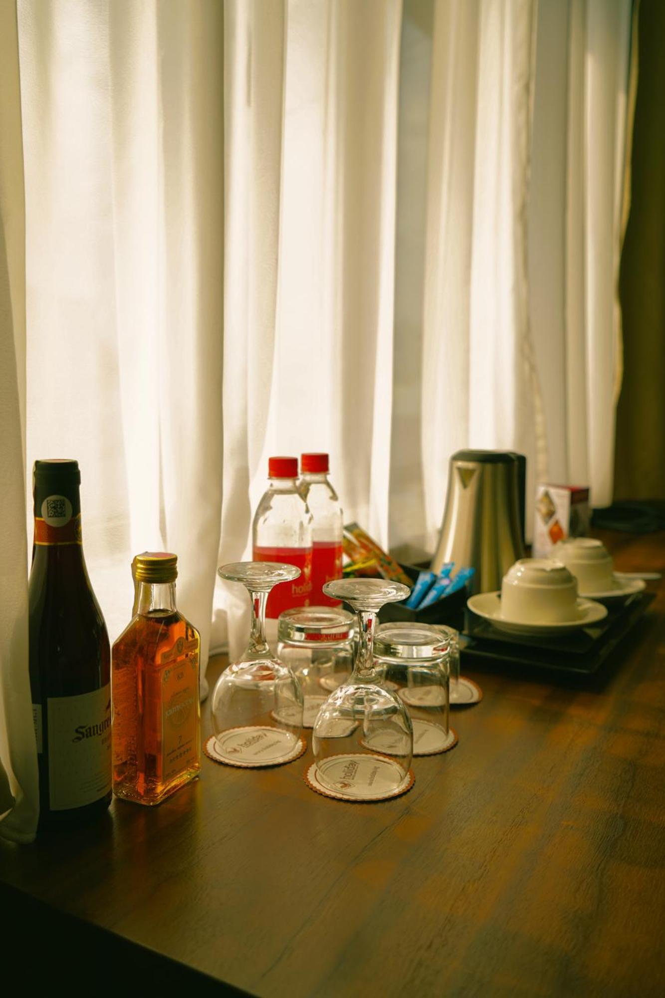 City Hotel Bishkek Luaran gambar