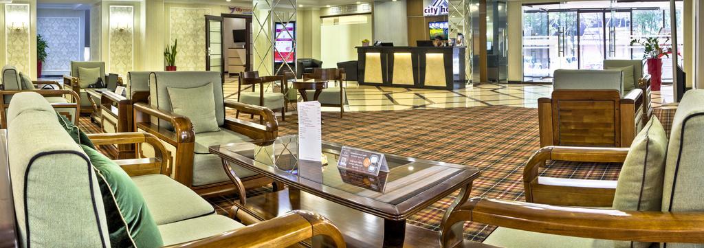 City Hotel Bishkek Luaran gambar