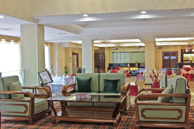 City Hotel Bishkek Luaran gambar