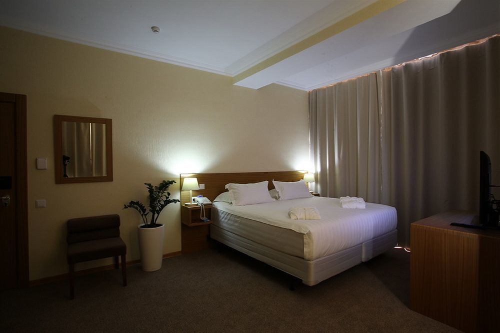 City Hotel Bishkek Luaran gambar