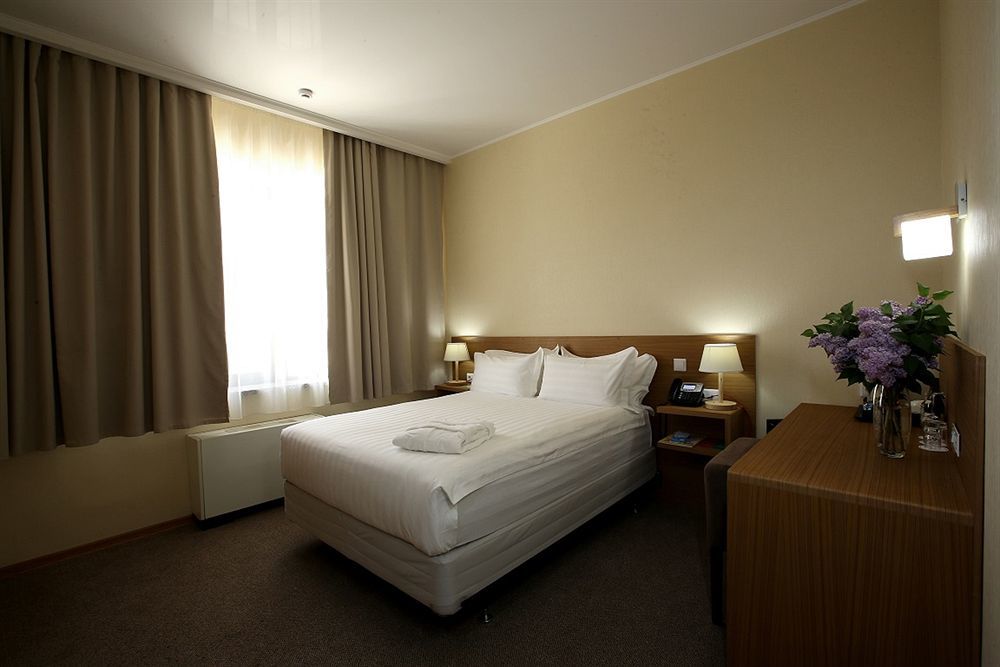 City Hotel Bishkek Luaran gambar