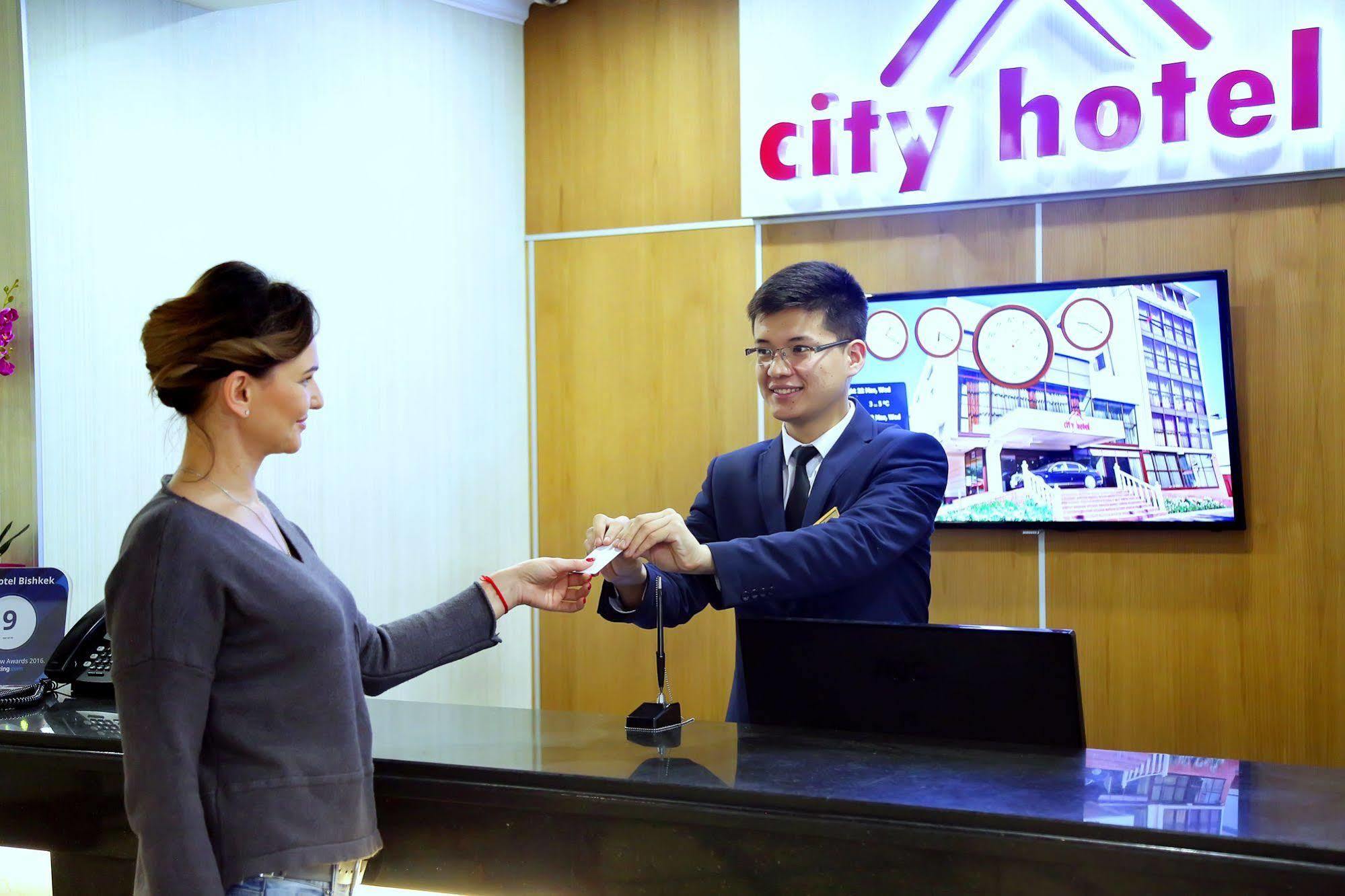 City Hotel Bishkek Luaran gambar